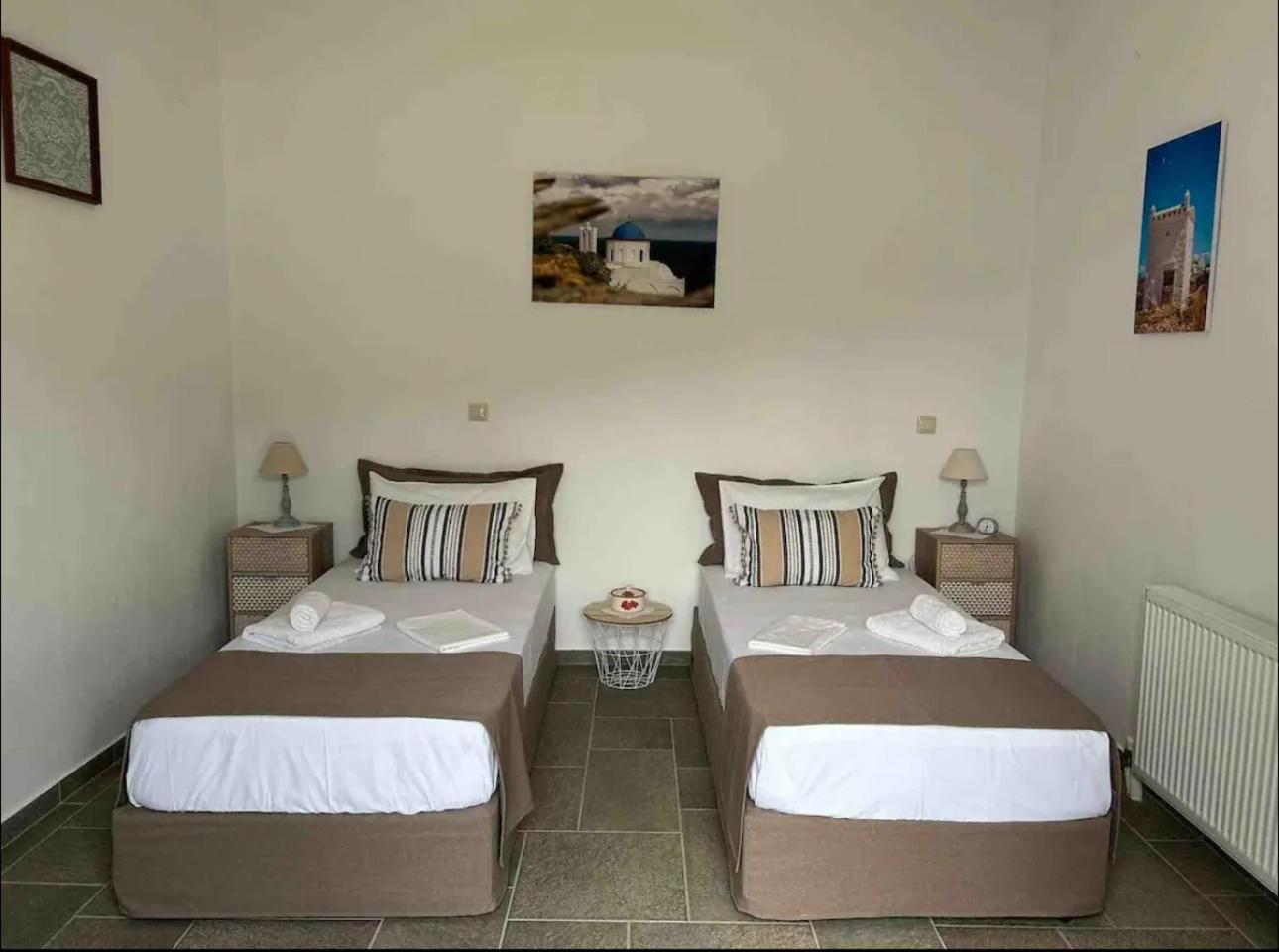 Diavrouxas House In Sifnos Apartman Heróniszosz Kültér fotó